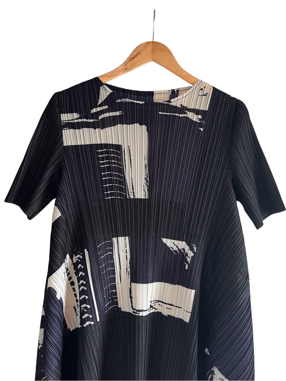Abstract Pleated A-Line asymmetrical pointed hem midi dress excellent condition - Picture 4 of 11